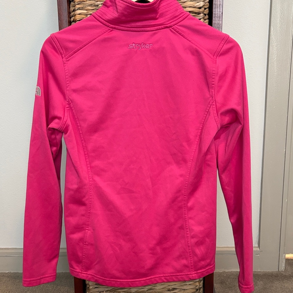 The North Face Stryker Medical Fuchsia Half-Zip Top - Picture 4 of 6